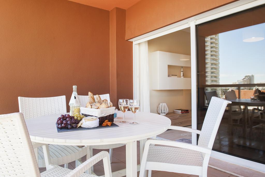 Rocha Blue Sea Apartment Portimao Bagian luar foto