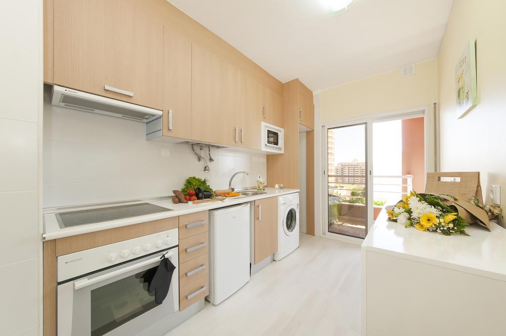Rocha Blue Sea Apartment Portimao Bagian luar foto
