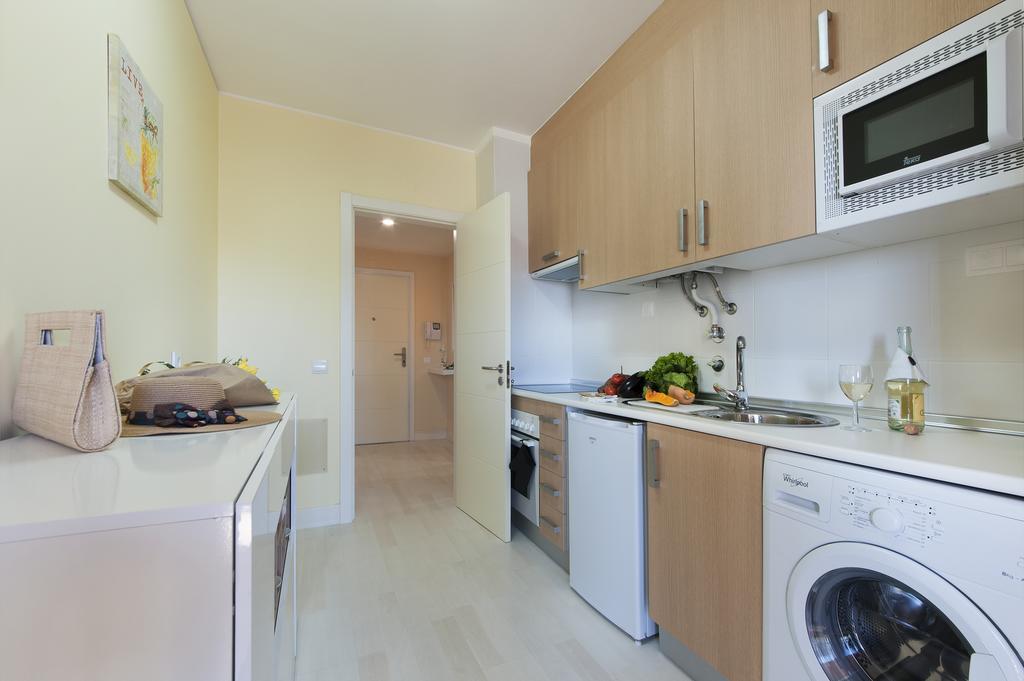 Rocha Blue Sea Apartment Portimao Bagian luar foto