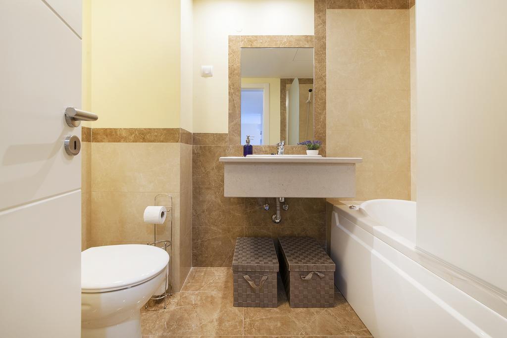 Rocha Blue Sea Apartment Portimao Bagian luar foto