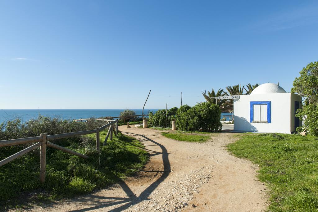 Rocha Blue Sea Apartment Portimao Bagian luar foto